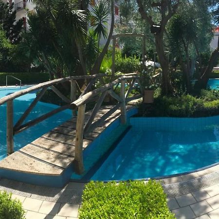 Sorrento Home E Flat Park And Pool Exterior foto